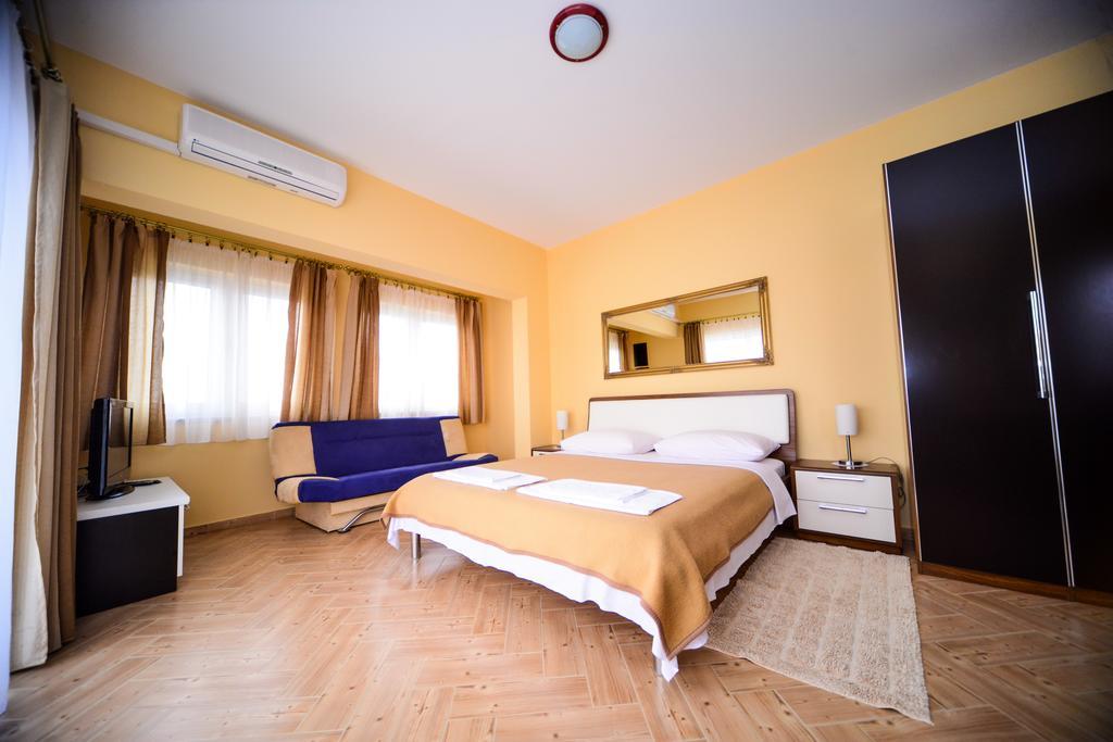 Apartments Dalmacija Starigrad Paklenica Habitación foto